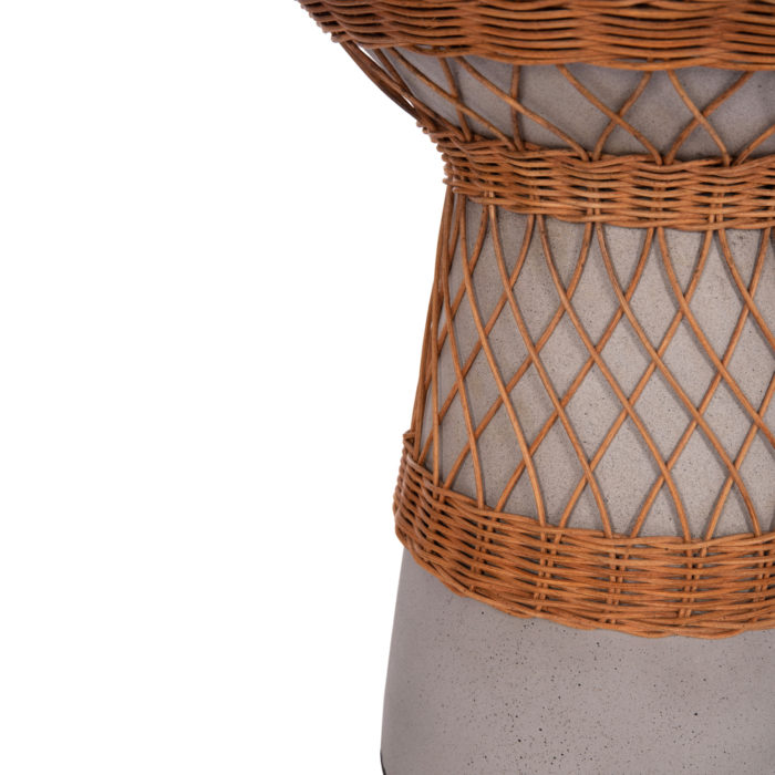 ΒΟΗΘΗΤΙΚΟ ΤΡΑΠΕΖΙ ΣΤΡΟΓΓΥΛΟ DELIA HM18167.03 FIBER CEMENT ΓΚΡΙ & RATTAN Φ40x45Υεκ-6